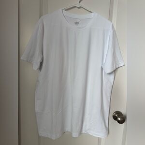 Alo Men’s Classic Crew Neck T-Shirt